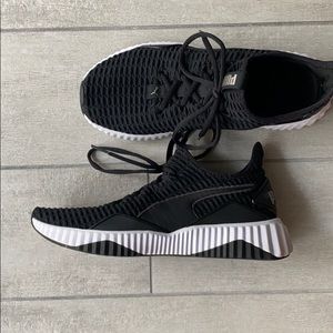 Puma Black Run Sneaker